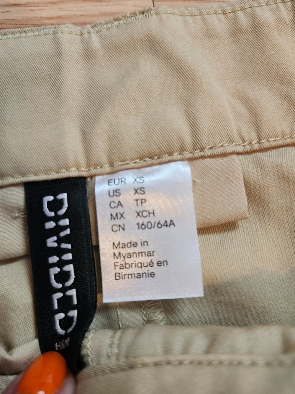 H&M cargo midi skirt - Picture 4 of 4